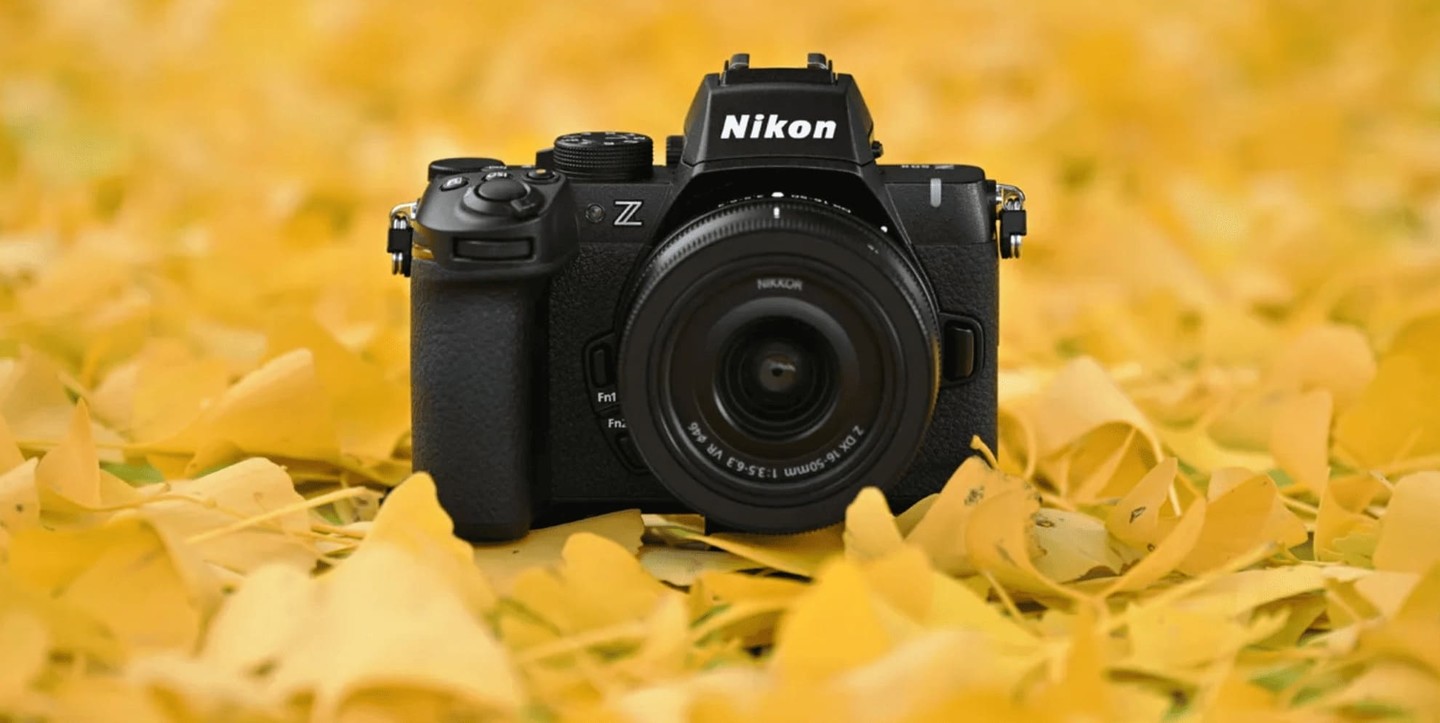 Review completo em português da nova Nikon Z50II