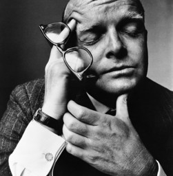 retratos-de-irving-penn_renato